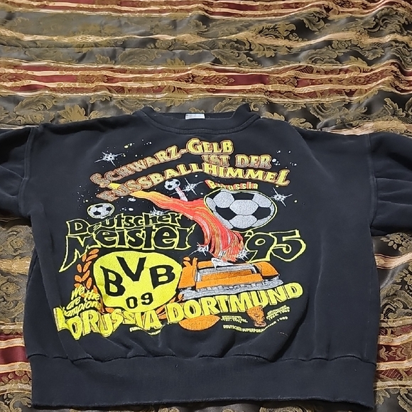 BVB 09 Borussia Dortmund Graphic Sweatshirt - Picture 1 of 8
